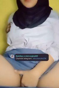 Resti Ayu Remaja SMA Colmek Lagi Sange