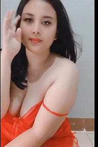 Live Hot Evelin Cantik Mempesona