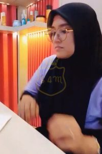 Mbak Tika Hijab Pamer Meki Di Kantor