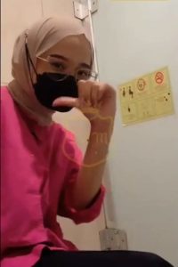 Neng Icha Show Buka Baju Telanjang Dada