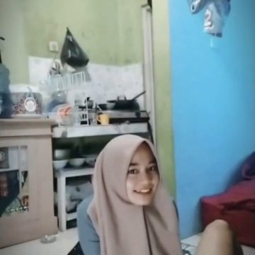 Hijabers Viral Praktek ML Sambil Nonton Bokep