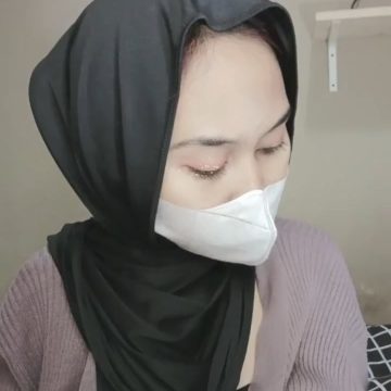 Puput Jilbab Hitam Live Nakal Pamer Daleman