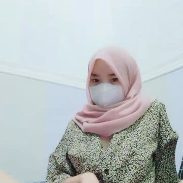 Ukhti ABG Kimcil Live Show Jembut Menggoda