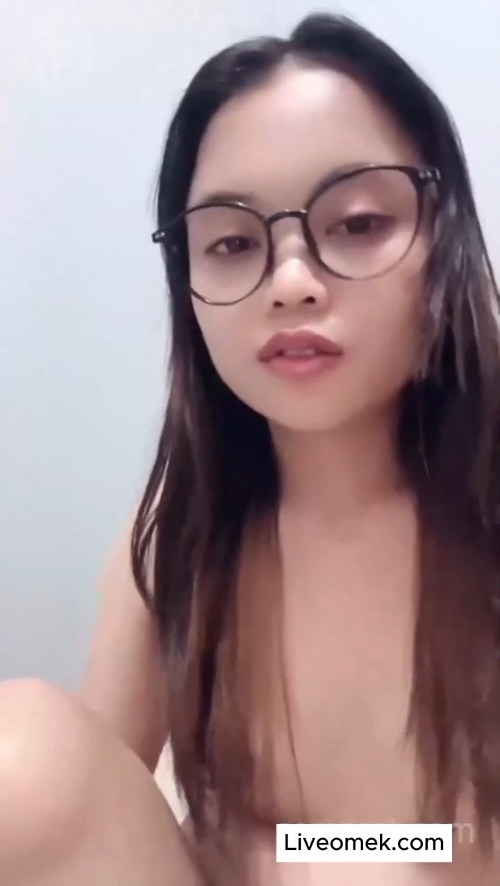 Kak Ara Live Ngewe Otong Lakinya Sampe Lemes